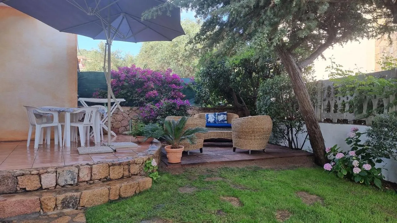 Сasa de vacaciones Betty Vacanze Badesi Italia